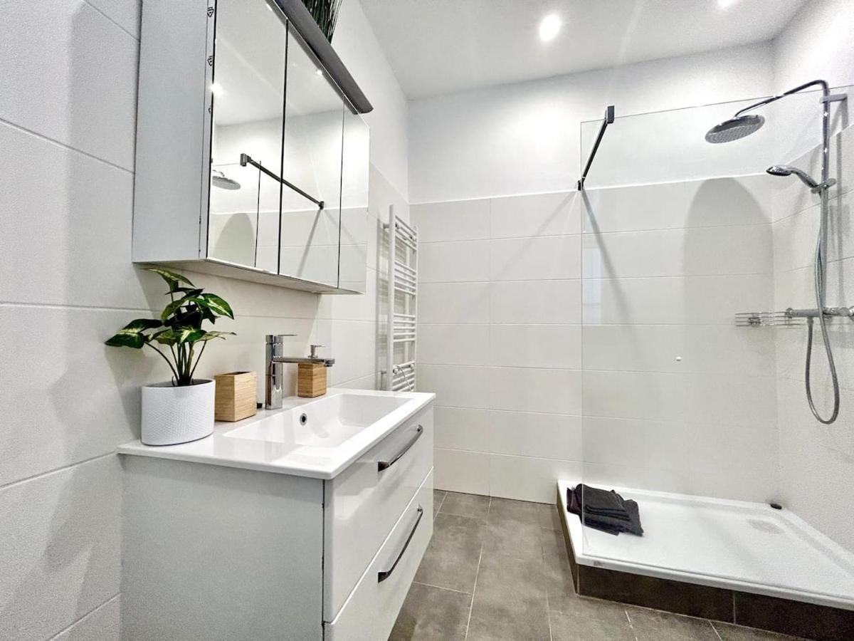 Lfg Stylish Studio Near Center * Vienne